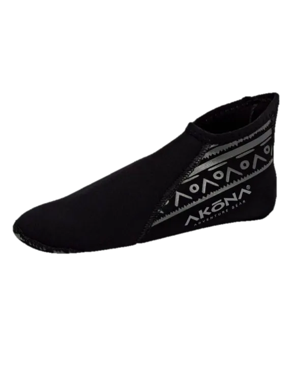 Akona 2mm Low-Cut Sock w/Traction Sole
