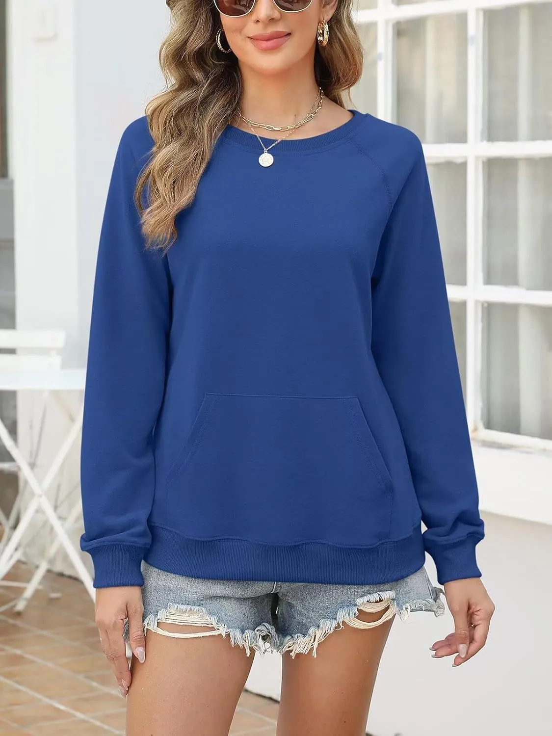 EADINVE Womens Casual Crew Neck Sweatshirt with Pockets Loose Fit Soft Long Sleeve Lightweight Pullover Tops Fall Clothes